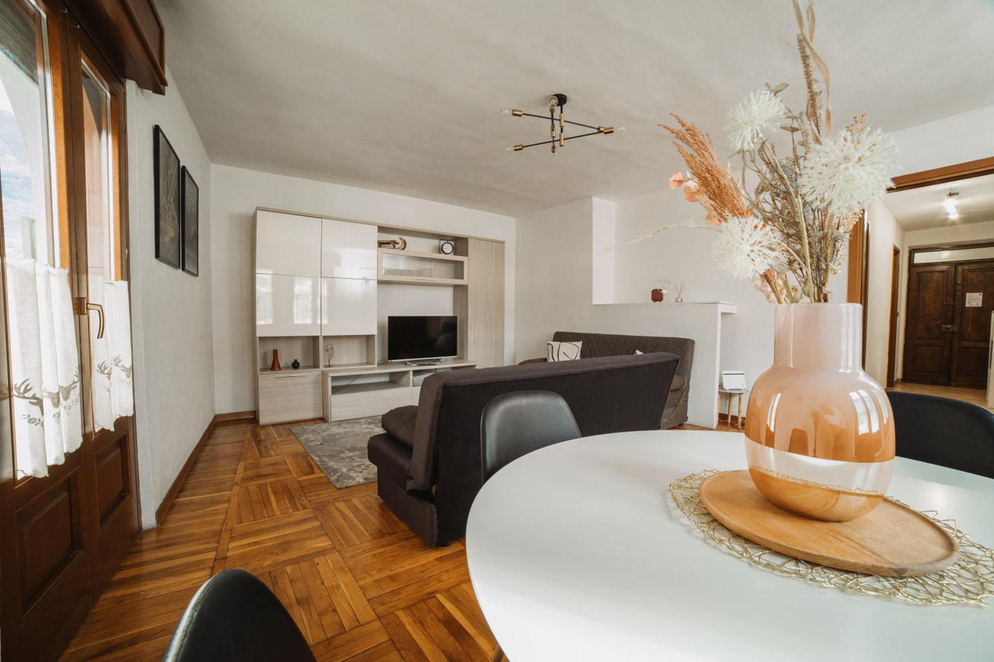 Maison Escaliers Aoste Extérieur photo